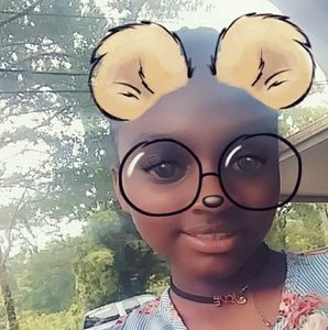 Meet your Posher, Ra'myra